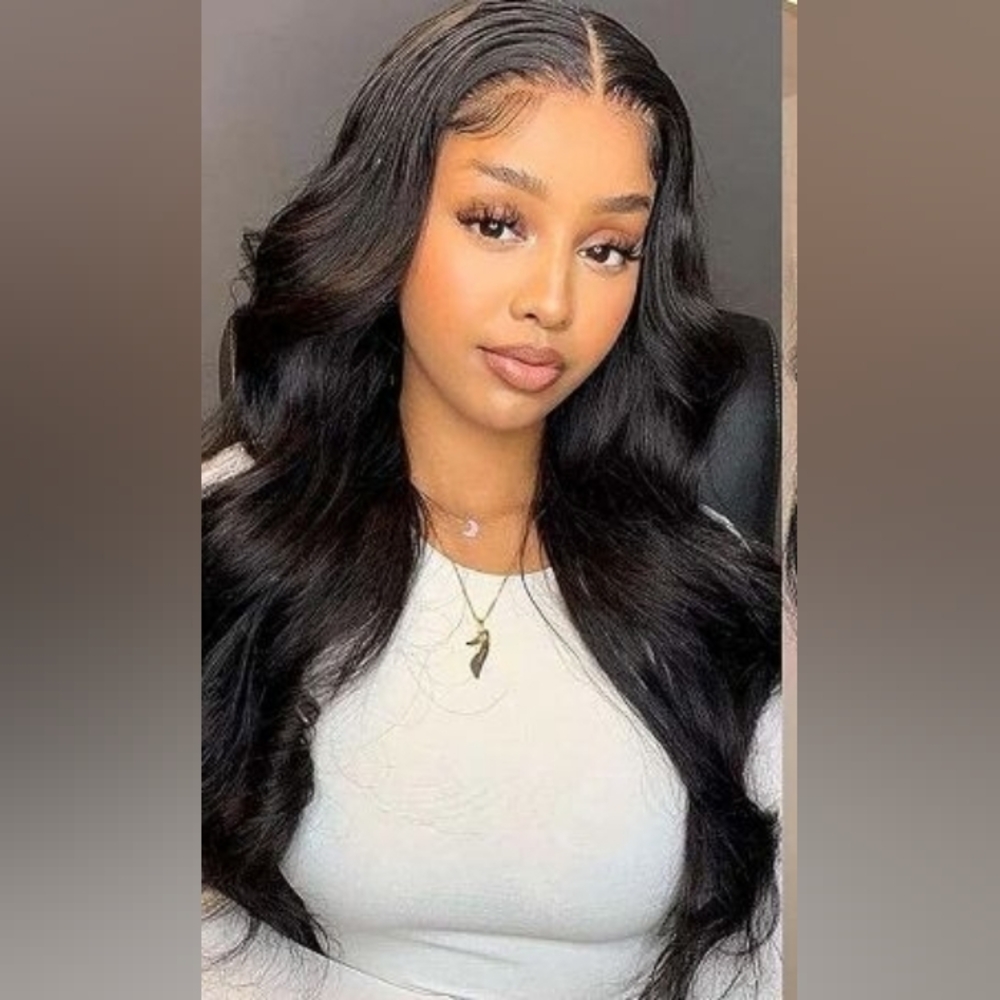 Black Human Hair Blend Wig (22") (Pls Read) - Picture 6 of 8